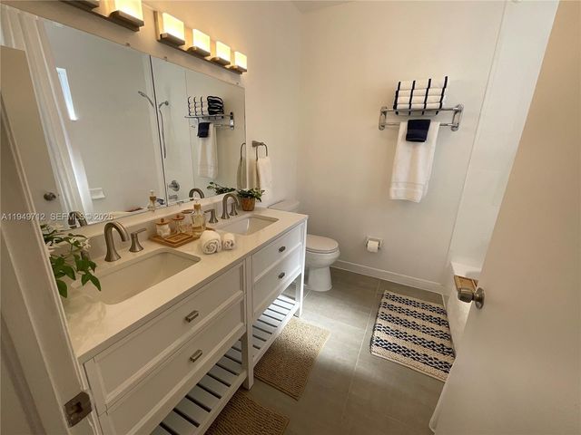 1106 SE 13th Ave, Homestead, FL 33035