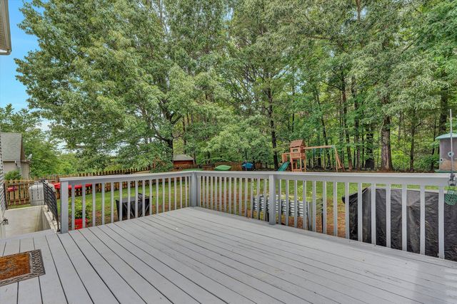 160 Indian Pointe DR, Hardy, VA 24101