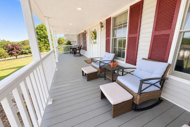 160 Indian Pointe DR, Hardy, VA 24101