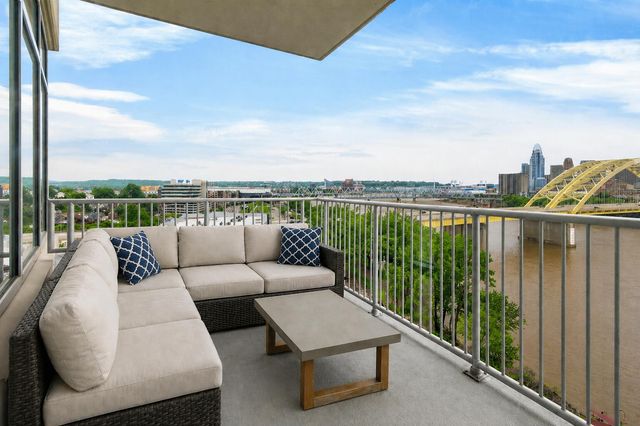400 Riverboat, 902, Newport, KY 41071