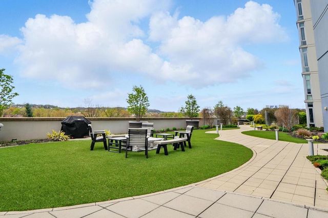 400 Riverboat, 902, Newport, KY 41071