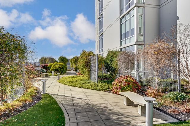 400 Riverboat, 902, Newport, KY 41071