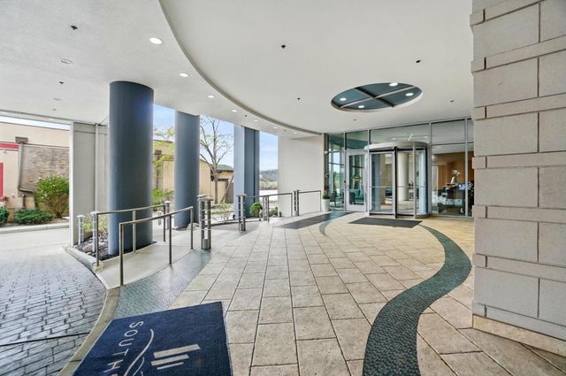 400 Riverboat, 902, Newport, KY 41071