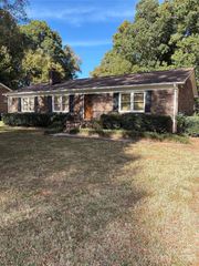 5424 Beam Lake Drive, Charlotte, NC 28216
