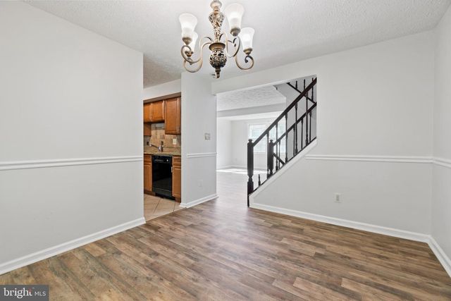 3618 WHARF LN, Triangle, VA 22172