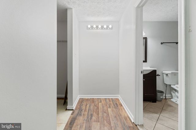 3618 WHARF LN, Triangle, VA 22172