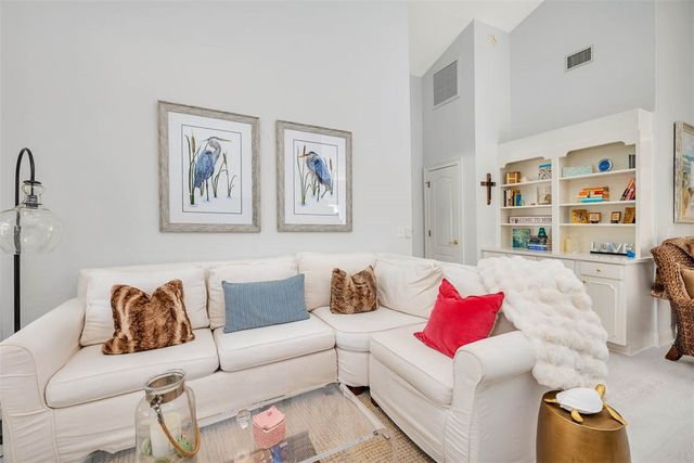 103 Turtle Point Court, St Simons Island, GA 31522