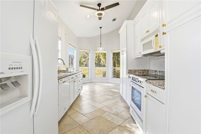 103 Turtle Point Court, St Simons Island, GA 31522