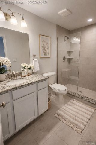 295 Whispering Pines Drive 13, Fenton, MI 48430