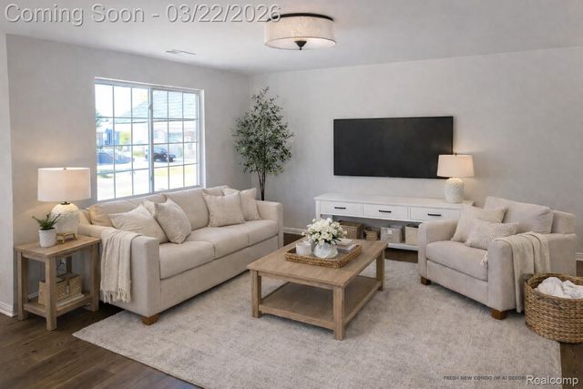 295 Whispering Pines Drive 13, Fenton, MI 48430