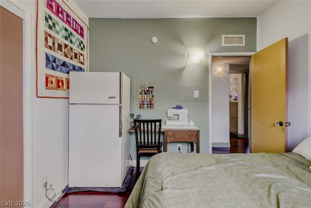 225 Wisteria Avenue, Las Vegas, NV 89107