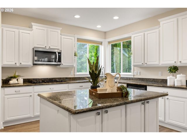 16187 WIDMAN Ct, Oregon City, OR 97045