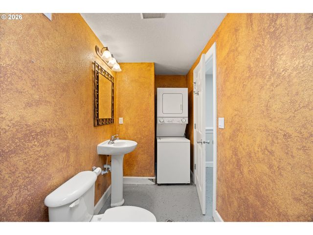 16187 WIDMAN Ct, Oregon City, OR 97045