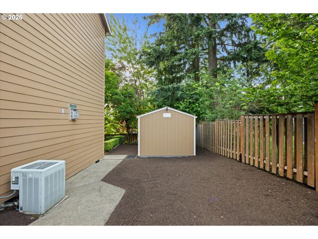 16187 WIDMAN Ct, Oregon City, OR 97045