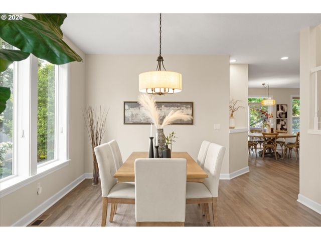 16187 WIDMAN Ct, Oregon City, OR 97045