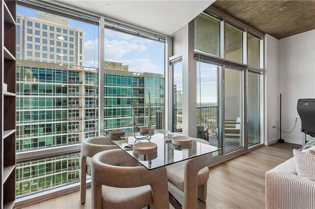 933 Peachtree Street NE 1824, Atlanta, GA 30309