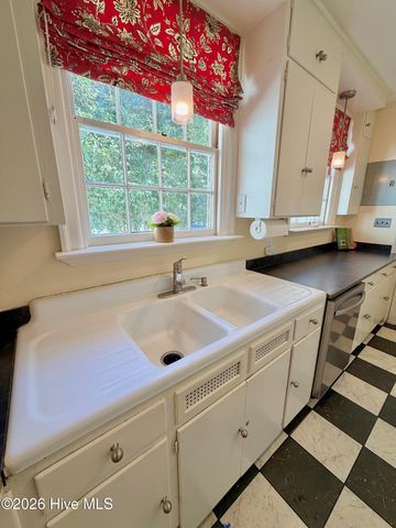 1009 Rhem Street, Kinston, NC 28501