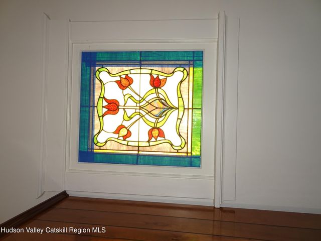 16 Aitken Avenue, Hudson, NY 12534