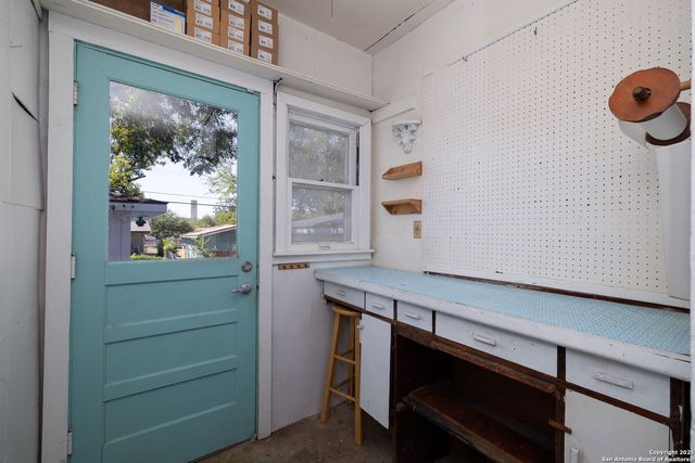 266 Cromwell, San Antonio, TX 78228