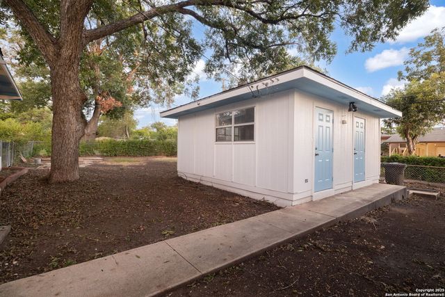 266 Cromwell, San Antonio, TX 78228