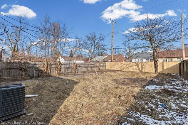 20484 Appoline Street, Detroit, MI 48235