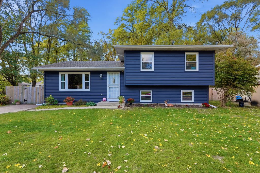 2140 Union Street, Lake Station, IN 46405