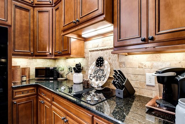 1111 Isaac Franklin Dr, Gallatin, TN 37066