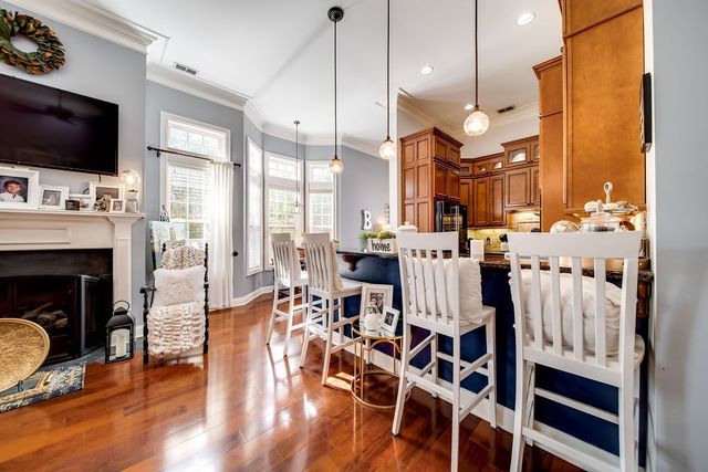 1111 Isaac Franklin Dr, Gallatin, TN 37066