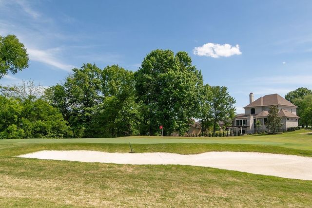 1111 Isaac Franklin Dr, Gallatin, TN 37066