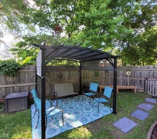 10238 Sutters Court, Indianapolis, IN 46229
