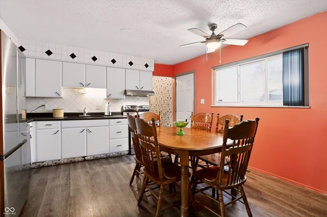 10238 Sutters Court, Indianapolis, IN 46229