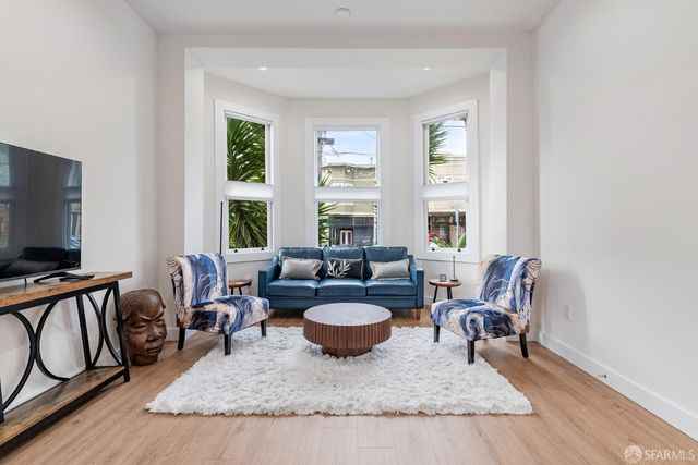 4052 18th Street, San Francisco, CA 94114