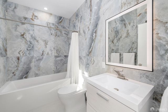 4052 18th Street, San Francisco, CA 94114