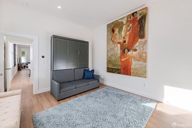 4052 18th Street, San Francisco, CA 94114