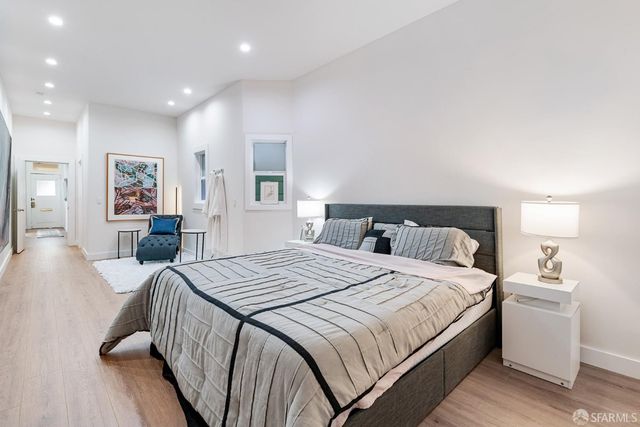 4052 18th Street, San Francisco, CA 94114