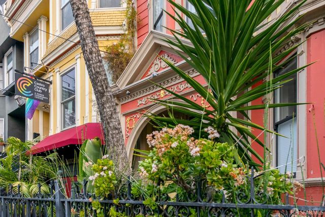 4052 18th Street, San Francisco, CA 94114