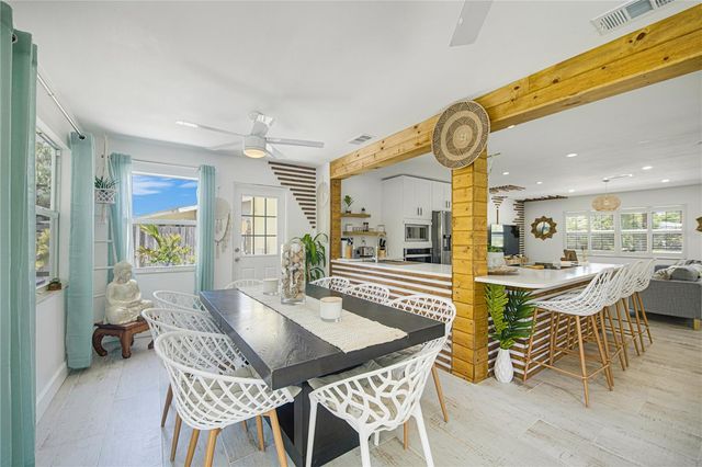 2436 CONSTITUTION BOULEVARD, Sarasota, FL 34231