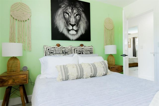 2436 CONSTITUTION BOULEVARD, Sarasota, FL 34231