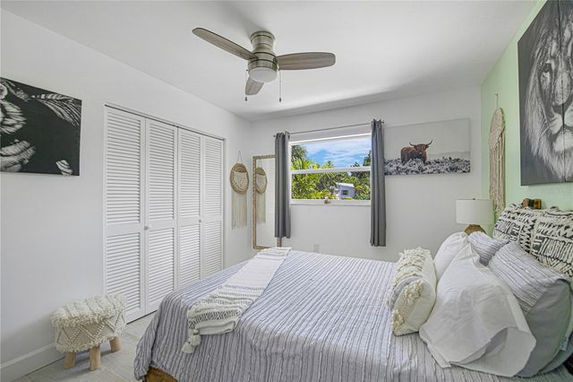 2436 CONSTITUTION BOULEVARD, Sarasota, FL 34231