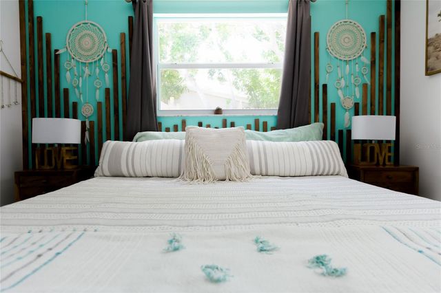 2436 CONSTITUTION BOULEVARD, Sarasota, FL 34231