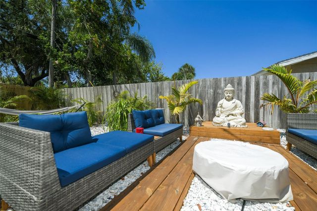 2436 CONSTITUTION BOULEVARD, Sarasota, FL 34231