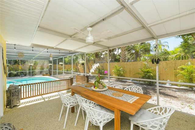 2436 CONSTITUTION BOULEVARD, Sarasota, FL 34231