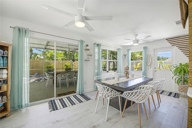 2436 CONSTITUTION BOULEVARD, Sarasota, FL 34231