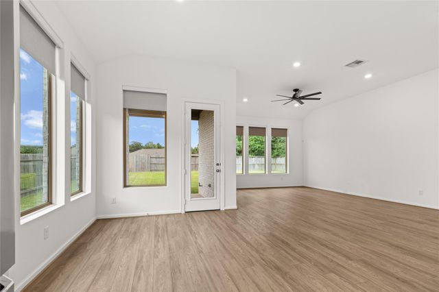 5160 Andorra Bend Lane, Porter, TX 77365