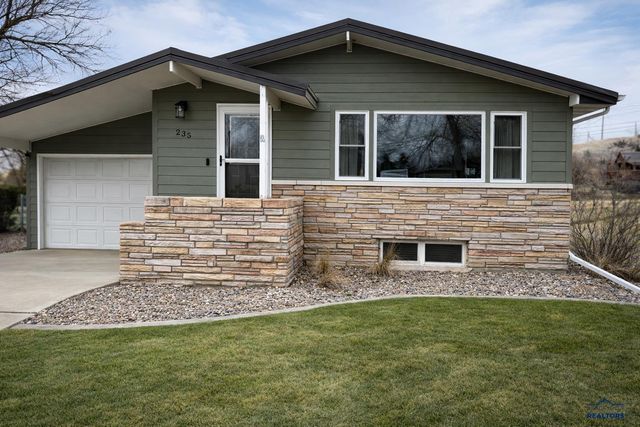 235 E IDAHO, Rapid City, SD 57701