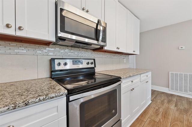 11107 Cedarview Lane, Houston, TX 77041