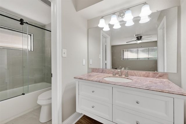 11107 Cedarview Lane, Houston, TX 77041