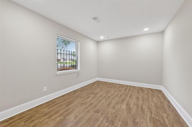 11107 Cedarview Lane, Houston, TX 77041