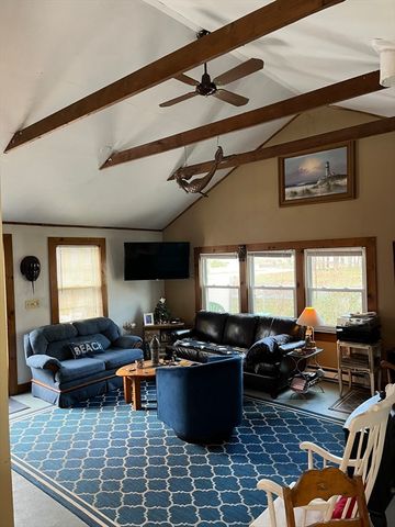 59 Cedar, Falmouth, MA 02536