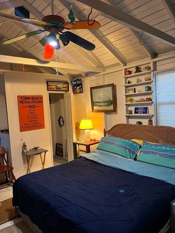 59 Cedar, Falmouth, MA 02536